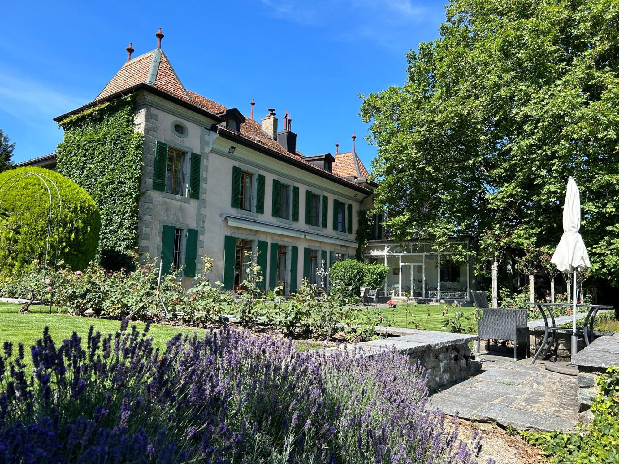 Le Chateau Lavigny Extérieur photo